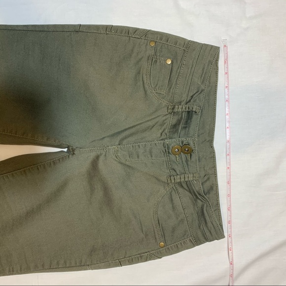 JW Style Skinny Jean - Picture 3 of 6